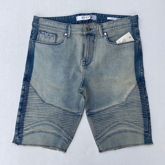 New GUESS Men's Slim Short SZ 32 - Picture 1 of 7
